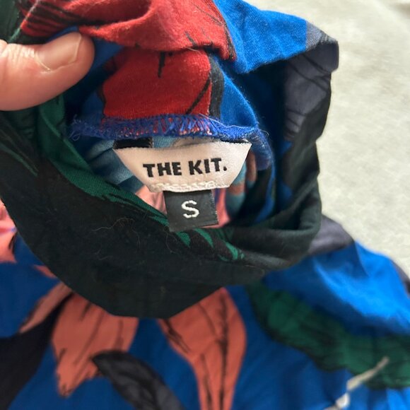 The Kit - Turtleneck - Azure Upstate Florals - Small - Picture 5 of 5